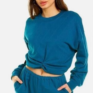 Something Navy Quilted Twist Sweatshirt